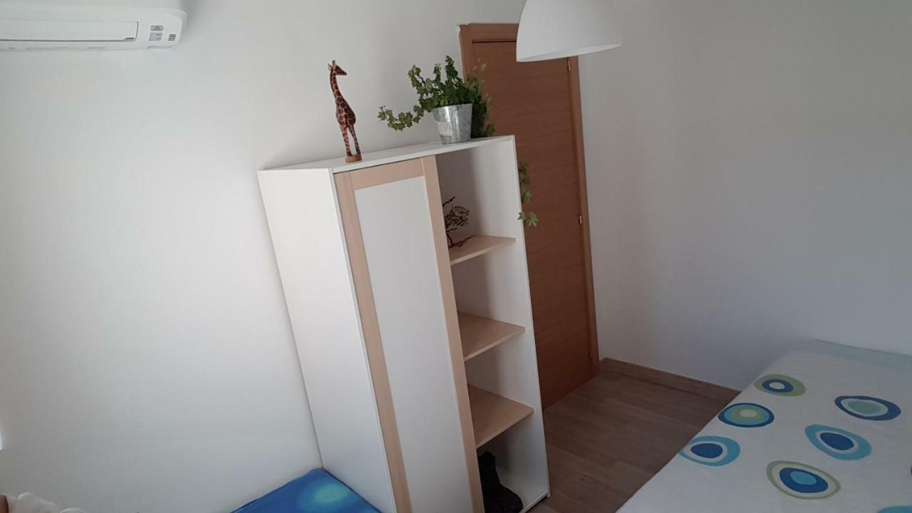Acogedor Apartamento En El Barrio Del Parlamento De Andalucia เซบีญา ภายนอก รูปภาพ